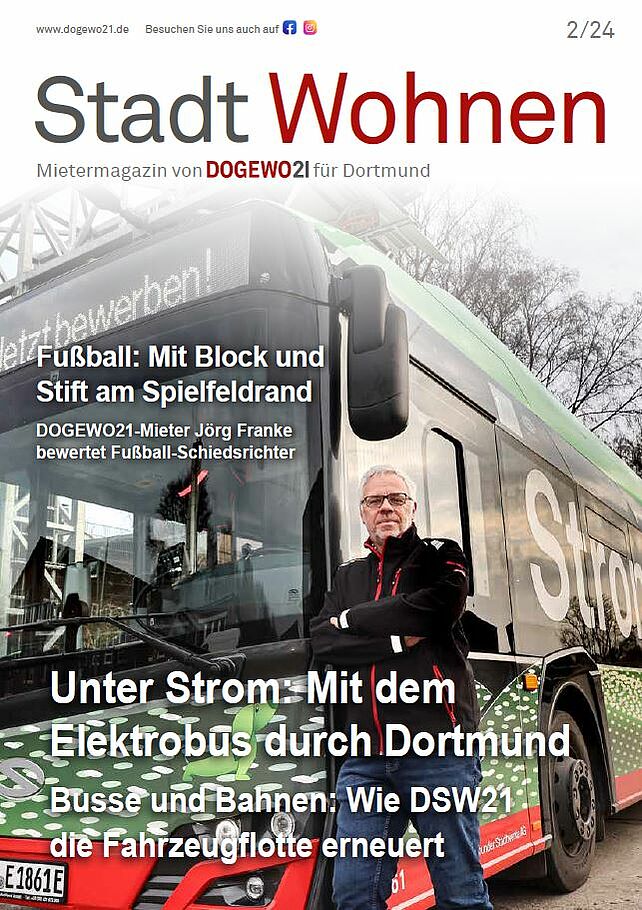 Titelbild des DOGEWO21-Mietermagazins zeigt einen Busfahrer von DSW21 vor einem neuen strombetriebenen Elektrobus