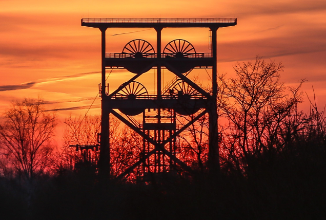 Die Zeche Gneisenau im Sonnenuntergang