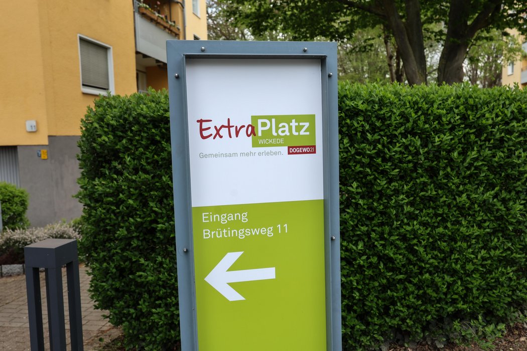 Wegweiser zum ExtraPlatz