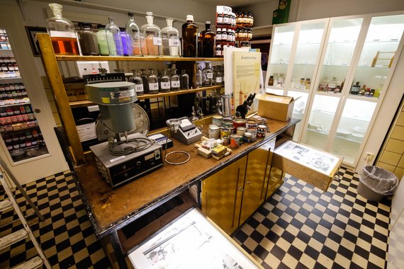 Altes Chemielabor im Industrielack-Museum