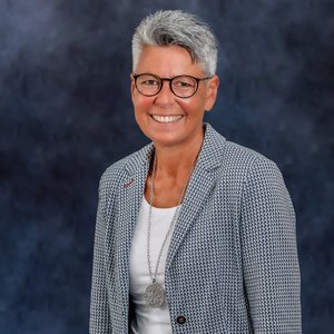 Portraitfoto von Susanne Knieper