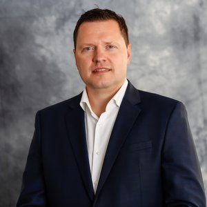 Portraitfoto von Armin Freitag