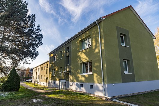 Der erste Häuserriegel wurde erfolgreich energetisch modernisiert.